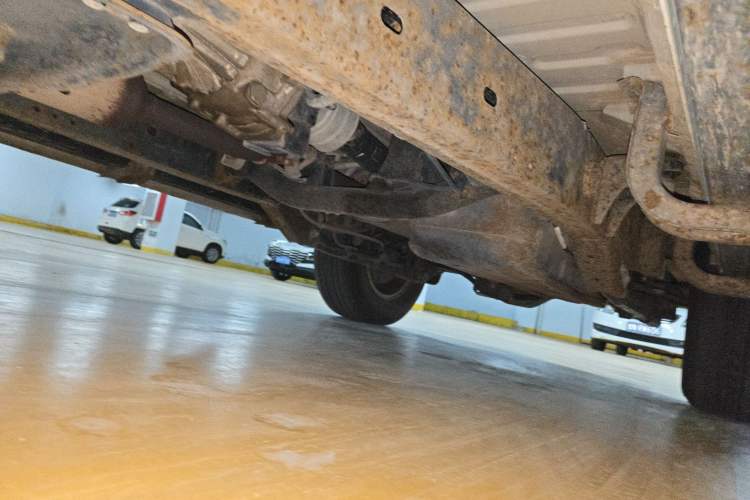 Used Mitsubishi Pajero Sport 2013 3.0L Automatic 4x4 Flagship Edition Chassis Front Left