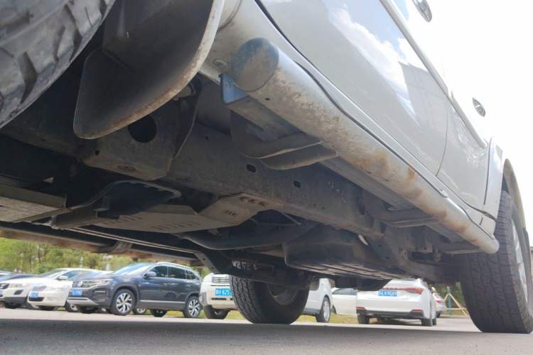 Used Mitsubishi Pajero Sport 2013 3.0L Automatic 4x4 Flagship Edition Chassis Front Left