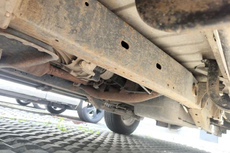 Used Mitsubishi Pajero Sport 2013 3.0L Automatic 4x4 Flagship Edition Chassis Front Left
