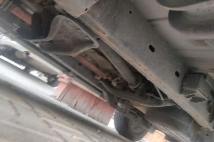 Used Mitsubishi Pajero Sport 2013 2.4L Manual Two-Wheel Drive Comfort Edition Chassis Front Left