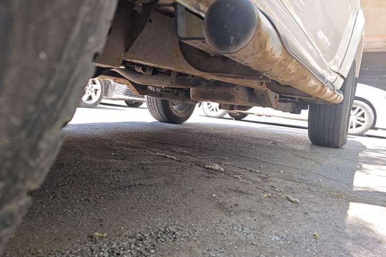 Used Mitsubishi Pajero Sport 2013 2.4L Manual Two-Wheel Drive Comfort Edition Chassis Front Left