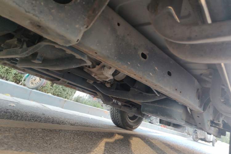 Used Mitsubishi Pajero Sport 2013 3.0L Automatic 4x4 Executive Edition Chassis Front Left