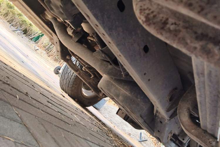 Used Mitsubishi Pajero Sport 2013 3.0L Automatic 4x4 Flagship Edition Chassis Front Left