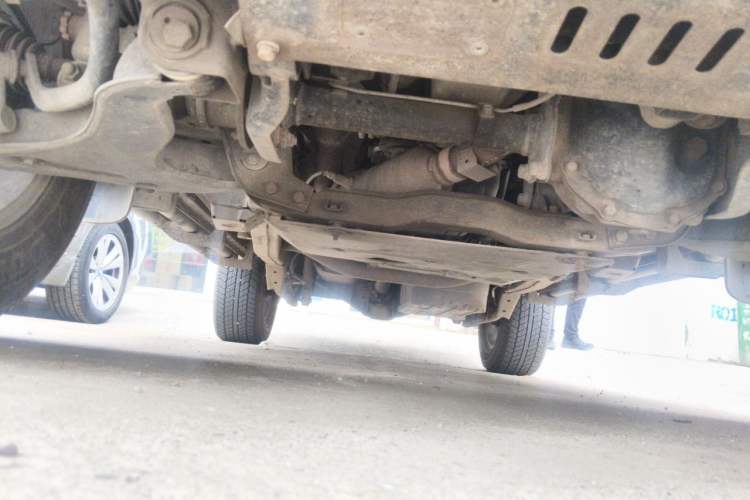 Used Mitsubishi Pajero Sport 2013 3.0L Automatic 4x4 Executive Edition Chassis Front
