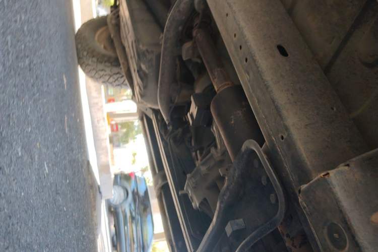 Used Mitsubishi Pajero Sport 2013 3.0L Automatic 4x4 Executive Edition Chassis Front Right