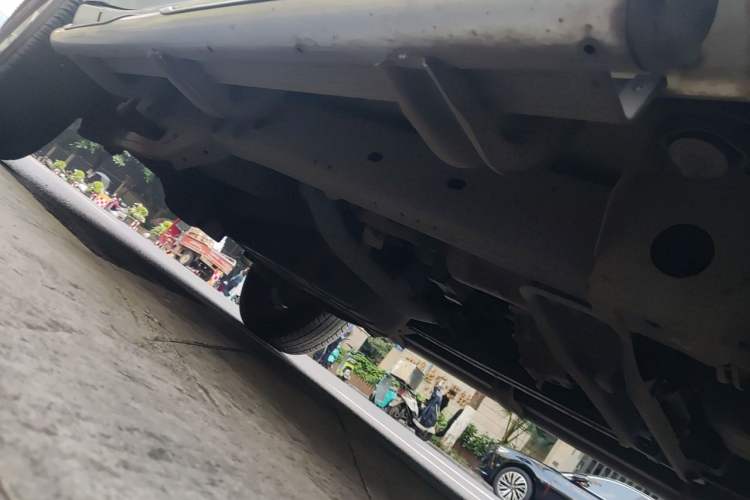 Used Mitsubishi Pajero Sport 2013 3.0L Automatic 4x4 Flagship Edition Chassis Front Right