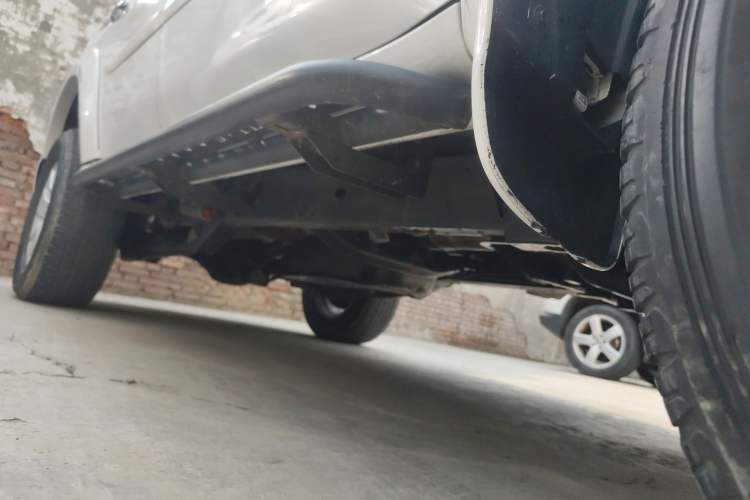 Used Mitsubishi Pajero Sport 2013 3.0L Automatic 4x4 Flagship Edition Chassis Front Right