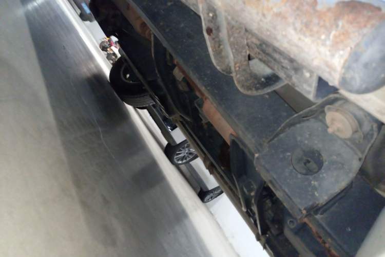 Used Mitsubishi Pajero Sport 2013 3.0L Automatic 4x4 Flagship Edition Chassis Front Right