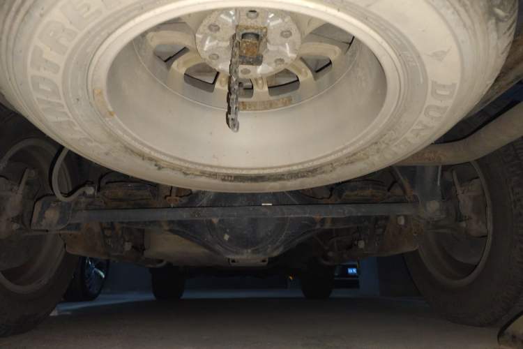Used Mitsubishi Pajero Sport 2013 2.4L Manual Two-Wheel Drive Comfort Edition Chassis Rear