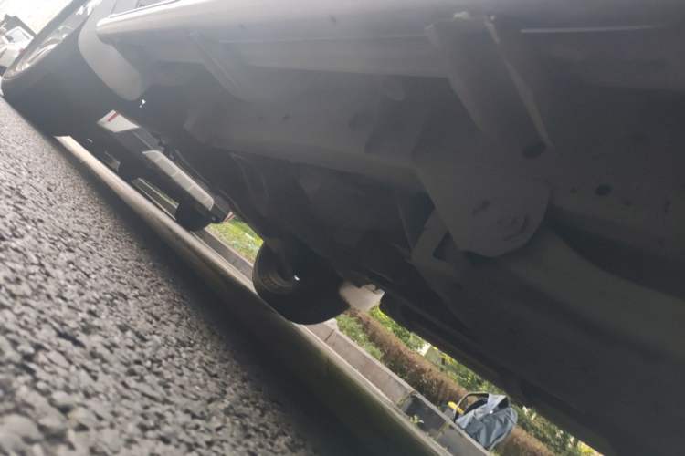 Used Mitsubishi Pajero Sport 2013 3.0L Automatic 4x4 Flagship Edition Chassis Rear Left