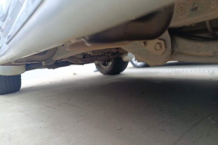 Used Mitsubishi Pajero Sport 2013 3.0L Automatic 4x4 Executive Edition Chassis Rear Left
