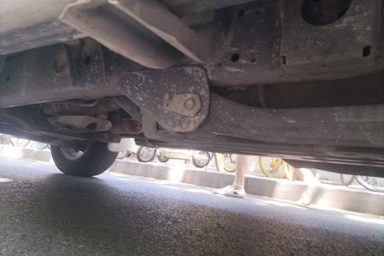 Used Mitsubishi Pajero Sport 2013 3.0L Automatic 4x4 Flagship Edition Chassis Rear Left