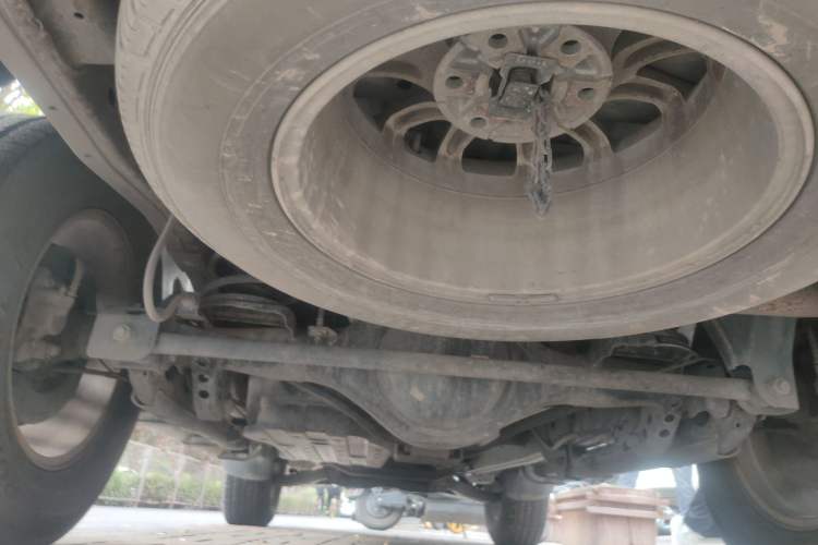 Used Mitsubishi Pajero Sport 2013 2.4L Manual Two-Wheel Drive Comfort Edition Chassis Rear