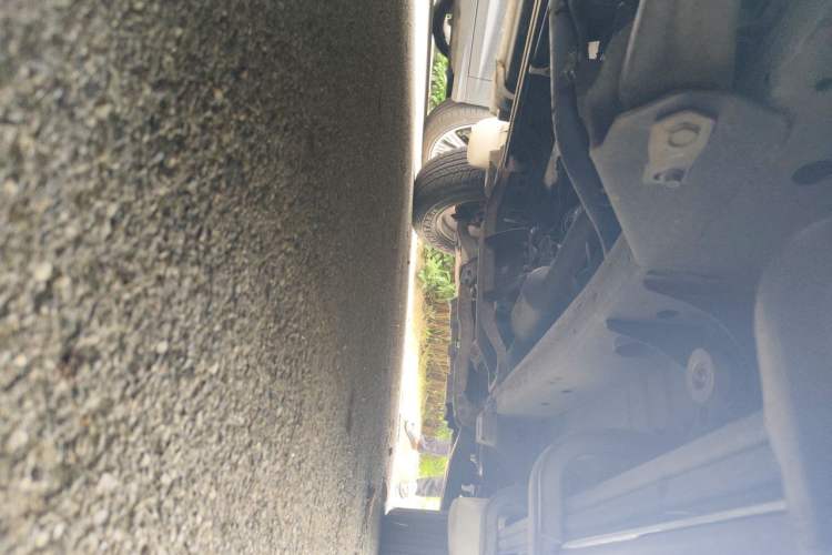 Used Mitsubishi Pajero Sport 2013 3.0L Automatic Two-Wheel Drive Luxury Edition Chassis Rear Right