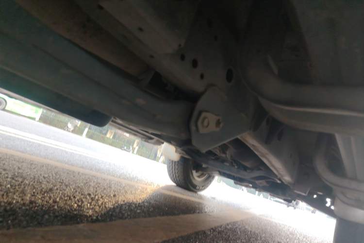 Used Mitsubishi Pajero Sport 2013 3.0L Automatic 4x4 Executive Edition Chassis Rear Right
