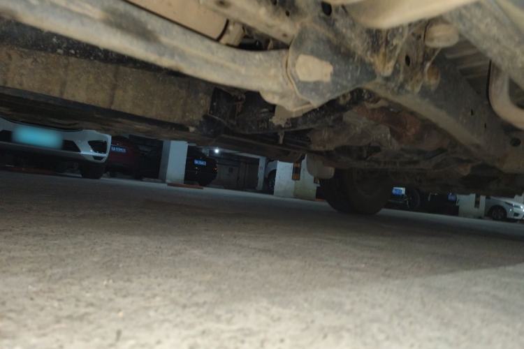 Used Mitsubishi Pajero Sport 2013 3.0L Automatic 4x4 Executive Edition Chassis Rear Right