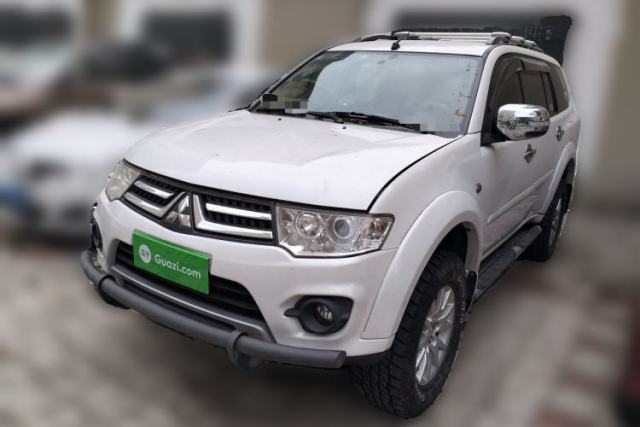 Used Mitsubishi Pajero Sport 2013 3.0L Automatic 4x4 Executive Edition