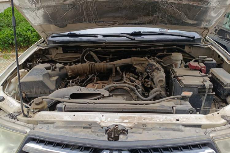 Used Mitsubishi Pajero Sport 2013 2.4L Manual Two-Wheel Drive Comfort Edition Engine Bay