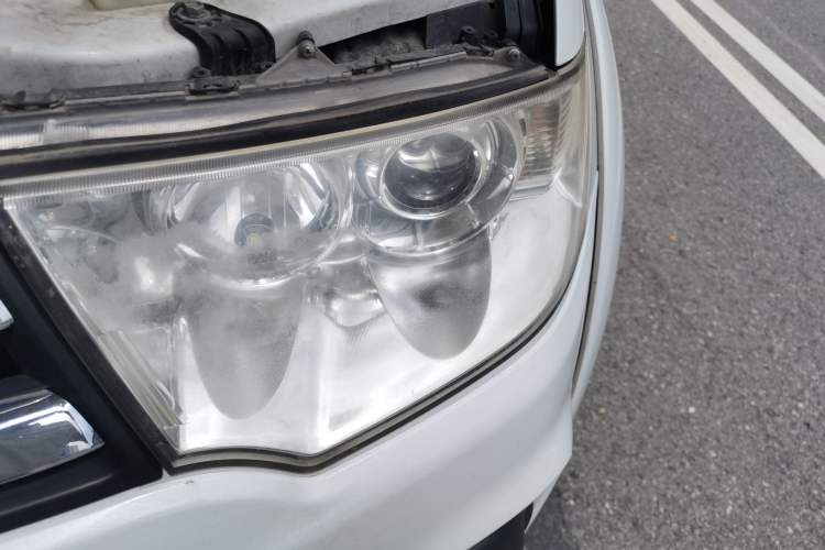 Used Mitsubishi Pajero Sport 2013 3.0L Automatic 4x4 Flagship Edition Engine Bay Left
