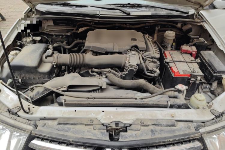 Used Mitsubishi Pajero Sport 2013 3.0L Automatic 4x4 Flagship Edition Engine Bay