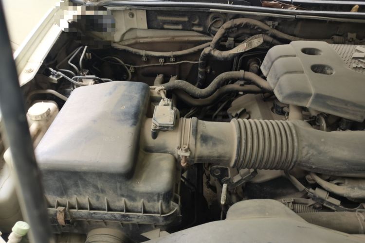 Used Mitsubishi Pajero Sport 2013 3.0L Automatic Two-Wheel Drive Luxury Edition Engine Bay Right