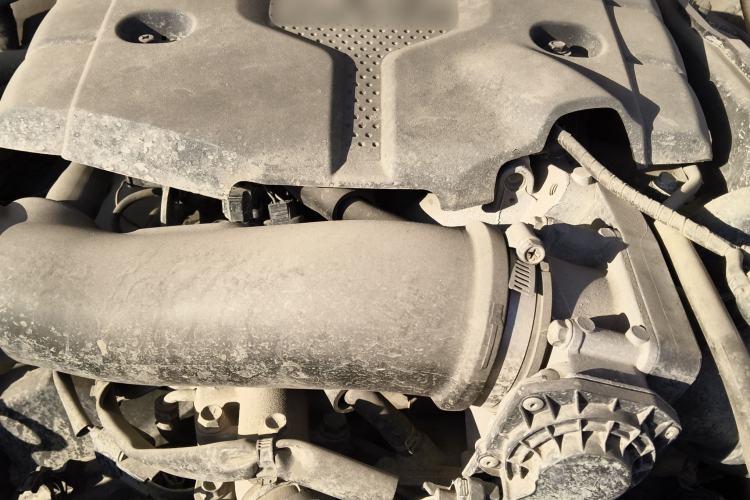 Used Mitsubishi Pajero Sport 2013 3.0L Automatic 4x4 Flagship Edition Engine Bay