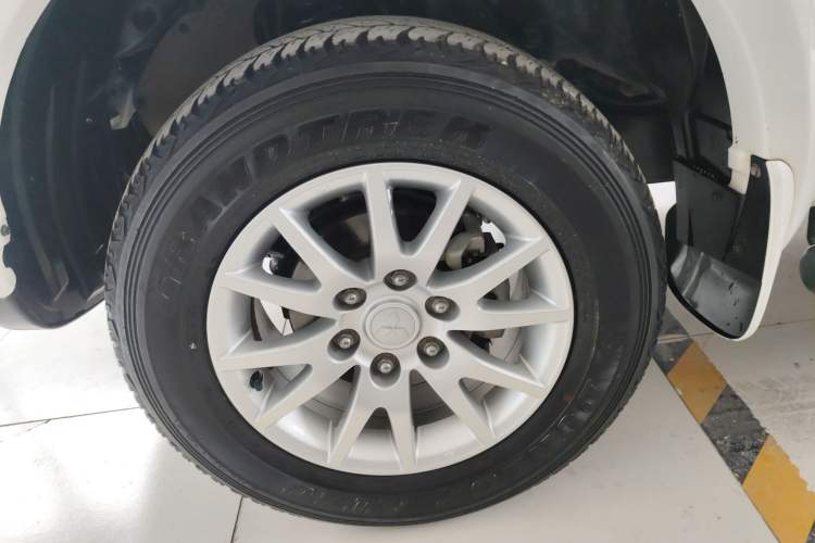 Used Mitsubishi Pajero Sport 2013 3.0L Automatic Two-Wheel Drive Luxury Edition Exterior 1