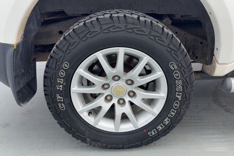 Used Mitsubishi Pajero Sport 2013 2.4L Manual Two-Wheel Drive Comfort Edition Exterior 3