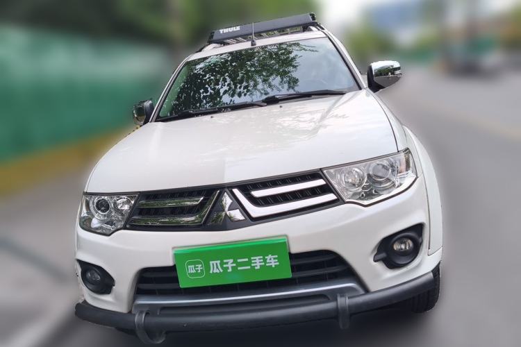 Used Mitsubishi Pajero Sport 2013 3.0L Automatic 4x4 Flagship Edition Front