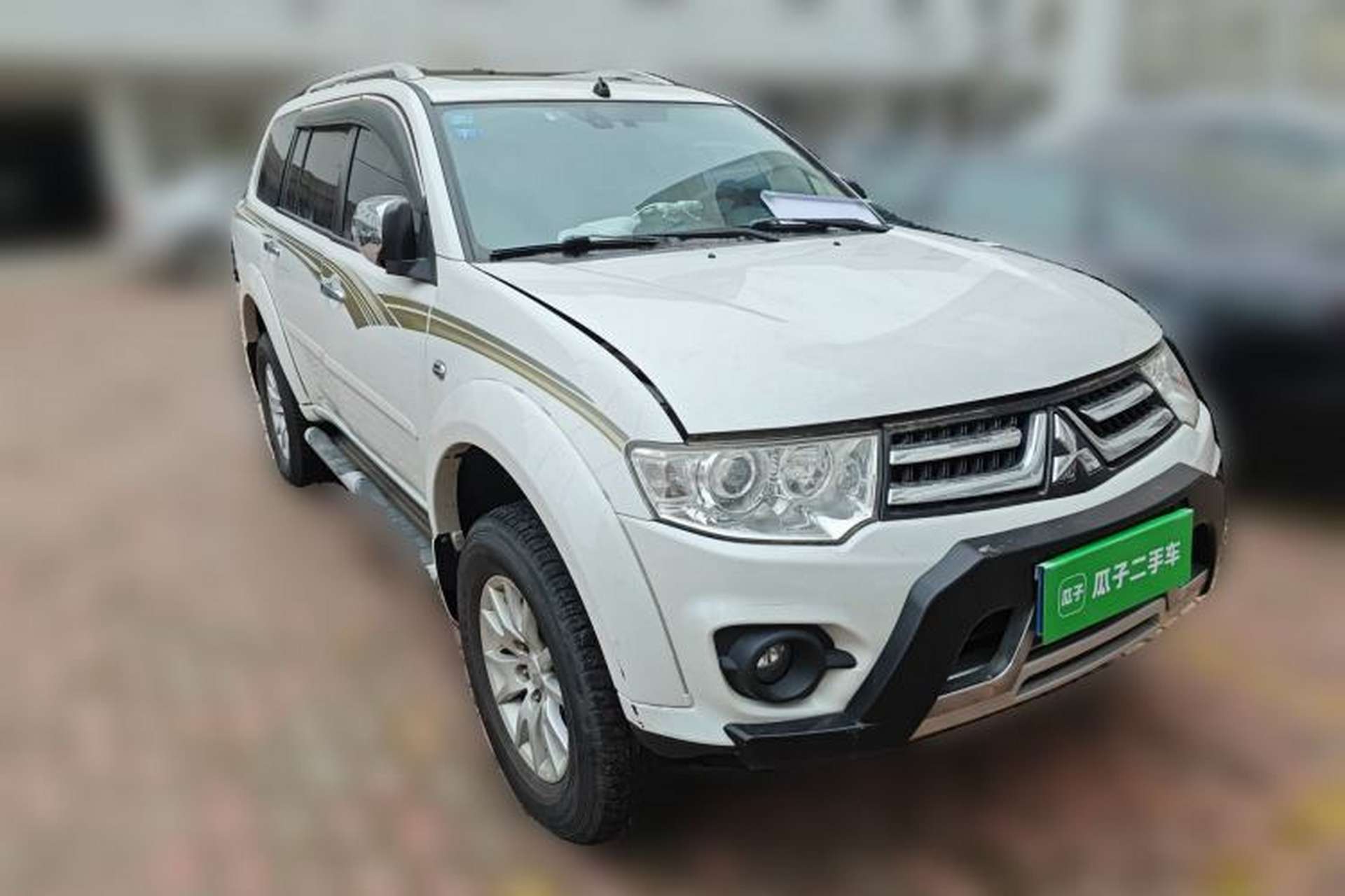 Used Mitsubishi Pajero Sport 2013 3.0L Automatic 4x4 Flagship Edition Front Right 45 Deg