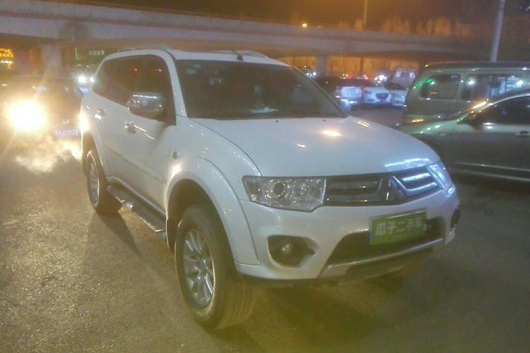 Used Mitsubishi Pajero Sport 2013 3.0L Automatic 4x4 Flagship Edition Front Right 45 Deg