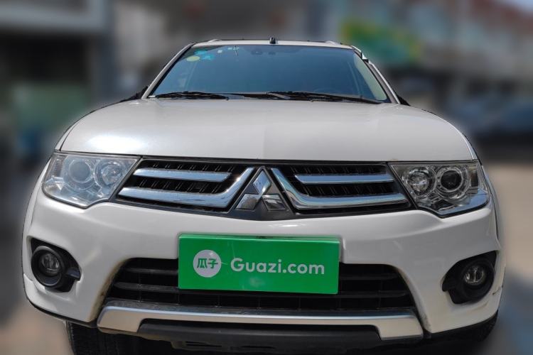 Used Mitsubishi Pajero Sport 2013 3.0L Automatic 4x4 Flagship Edition Front