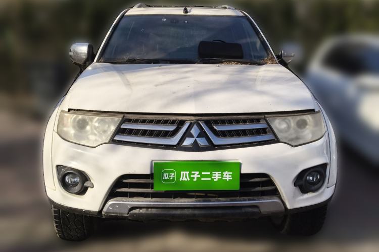 Used Mitsubishi Pajero Sport 2013 3.0L Automatic 4x4 Flagship Edition Front