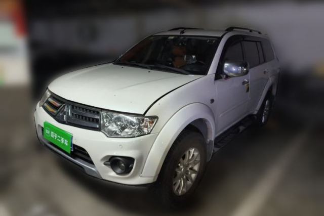 Used Mitsubishi Pajero Sport 2013 3.0L Automatic 4x4 Executive Edition