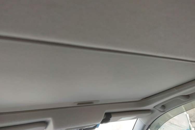 Used Mitsubishi Pajero Sport 2013 3.0L Automatic 4x4 Flagship Edition Headliner