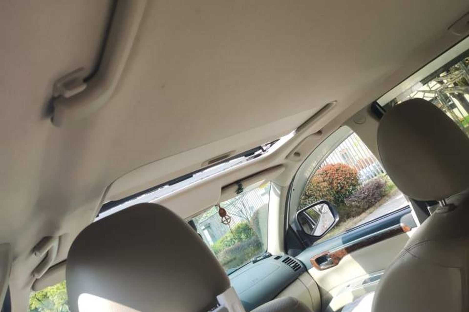 Used Mitsubishi Pajero Sport 2013 3.0L Automatic 4x4 Flagship Edition Headliner
