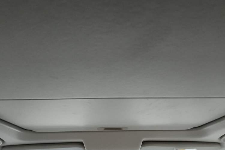 Used Mitsubishi Pajero Sport 2013 3.0L Automatic 4x4 Flagship Edition Headliner