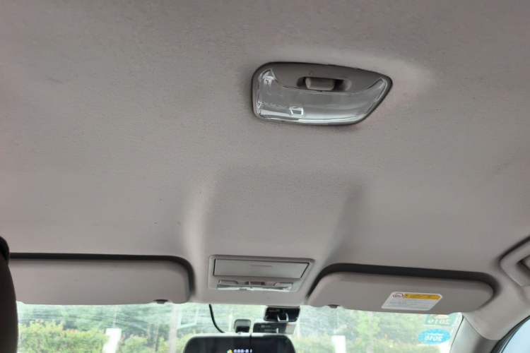 Used Mitsubishi Pajero Sport 2013 3.0L Automatic 4x4 Executive Edition Headliner