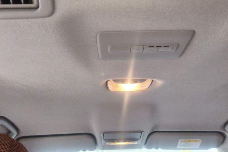 Used Mitsubishi Pajero Sport 2013 3.0L Automatic 4x4 Executive Edition Headliner