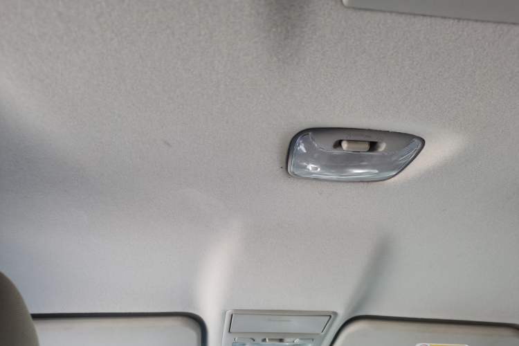 Used Mitsubishi Pajero Sport 2013 3.0L Automatic 4x4 Executive Edition Headliner