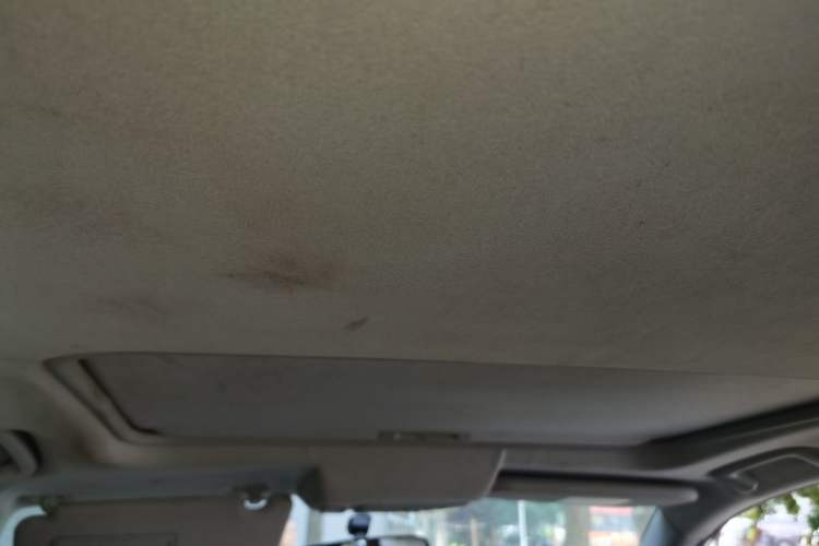 Used Mitsubishi Pajero Sport 2013 3.0L Automatic Two-Wheel Drive Luxury Edition Headliner