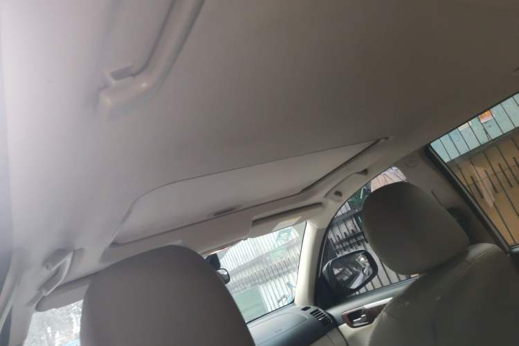 Used Mitsubishi Pajero Sport 2013 3.0L Automatic 4x4 Flagship Edition Headliner