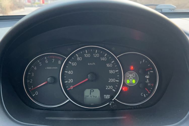 Used Mitsubishi Pajero Sport 2013 3.0L Automatic 4x4 Executive Edition Instrument Cluster