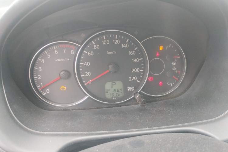 Used Mitsubishi Pajero Sport 2013 3.0L Automatic Two-Wheel Drive Luxury Edition Instrument Cluster