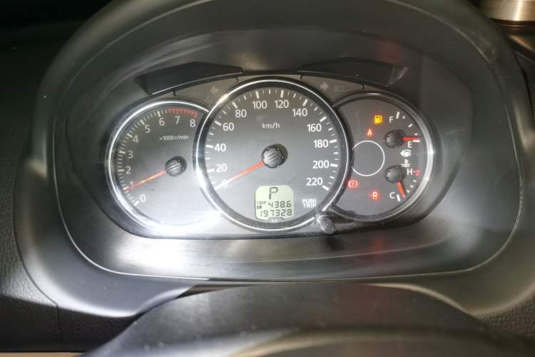 Used Mitsubishi Pajero Sport 2013 3.0L Automatic Two-Wheel Drive Luxury Edition Instrument Cluster