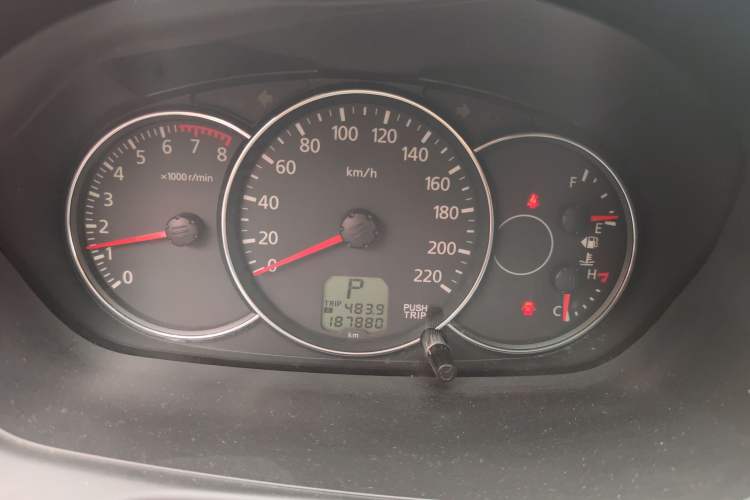 Used Mitsubishi Pajero Sport 2013 3.0L Automatic Two-Wheel Drive Luxury Edition Instrument Cluster