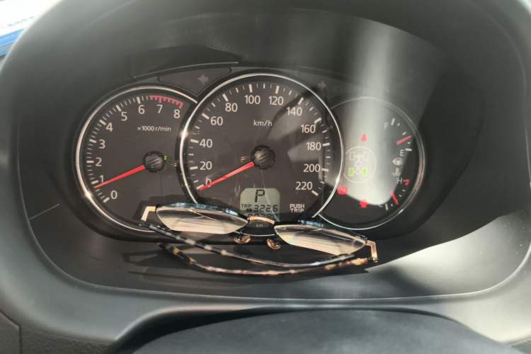 Used Mitsubishi Pajero Sport 2013 3.0L Automatic 4x4 Executive Edition Instrument Cluster