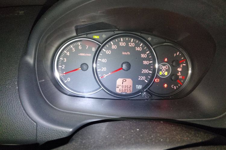 Used Mitsubishi Pajero Sport 2013 3.0L Automatic 4x4 Executive Edition Instrument Cluster
