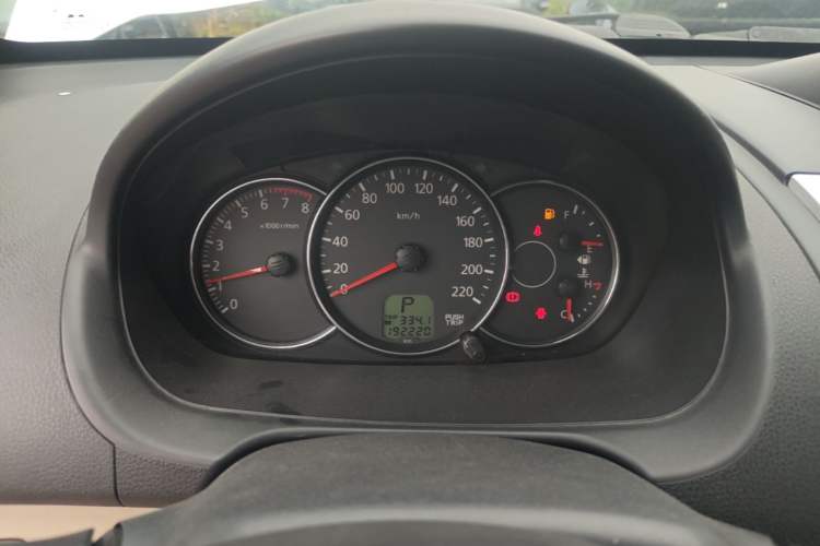 Used Mitsubishi Pajero Sport 2013 3.0L Automatic Two-Wheel Drive Luxury Edition Instrument Cluster