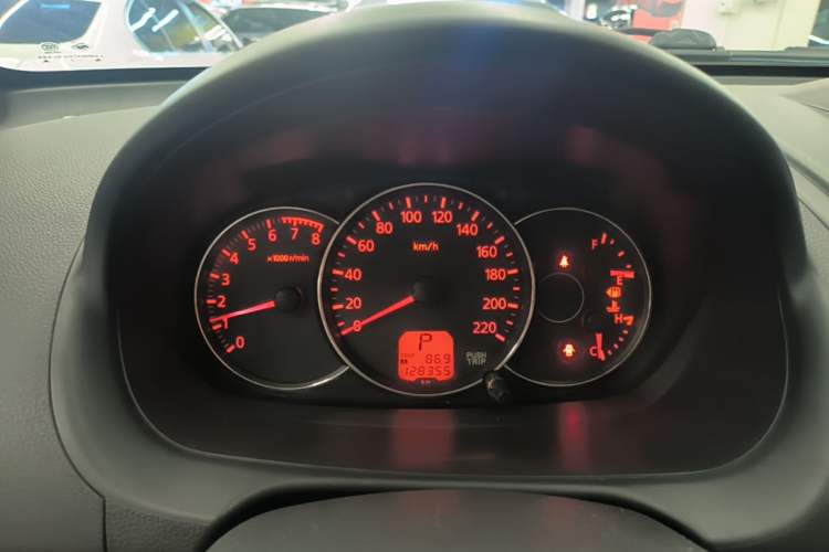 Used Mitsubishi Pajero Sport 2013 3.0L Automatic Two-Wheel Drive Luxury Edition Instrument Cluster